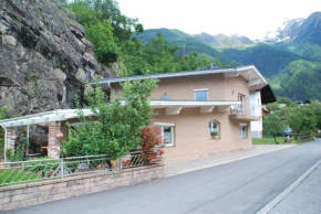 Гостиница Ferienwohnung Kirstin Pfeifhofer, Эц